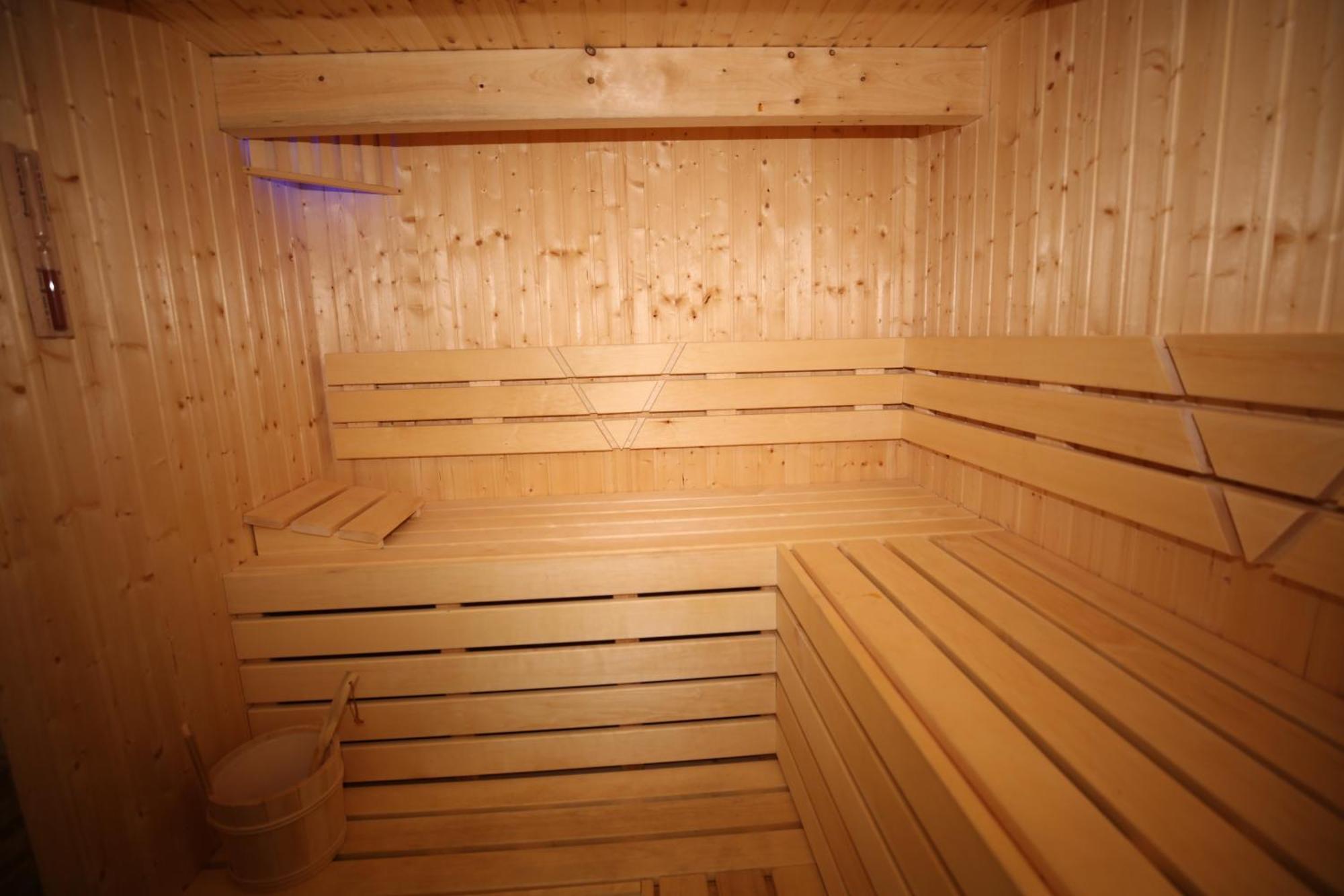 Eine sehr gemütliche Dachgeschoß Ferienwohnung Ihlow  Exterior foto