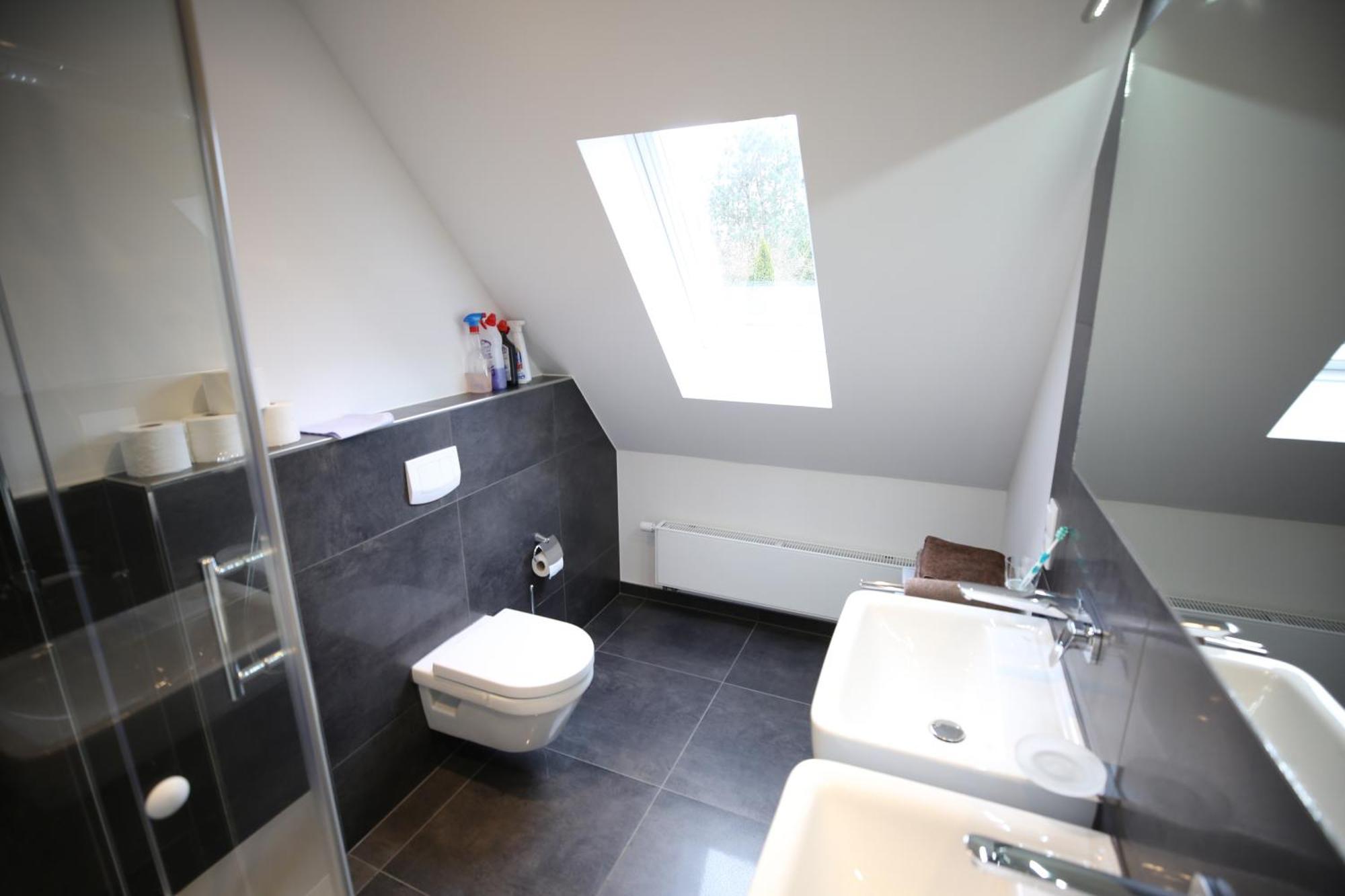 Eine sehr gemütliche Dachgeschoß Ferienwohnung Ihlow  Exterior foto